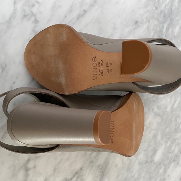 Vince grey block heel bootie - size 9.5 - Picture 3 of 4